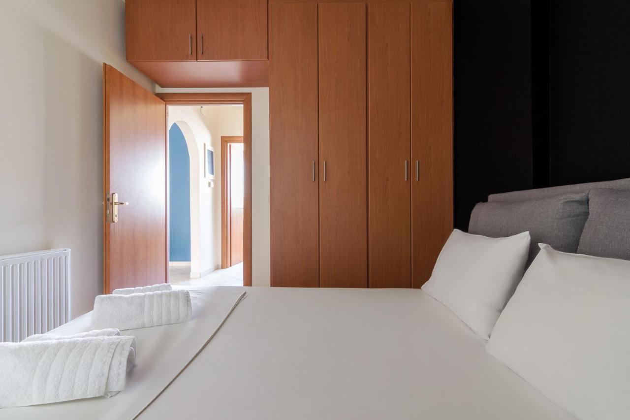 Comfort Apartment In Koukaki Atenas Exterior foto