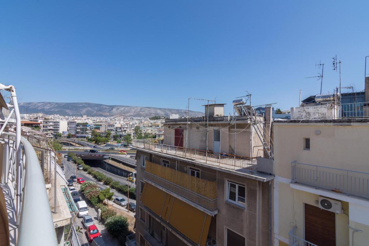 Comfort Apartment In Koukaki Atenas Exterior foto